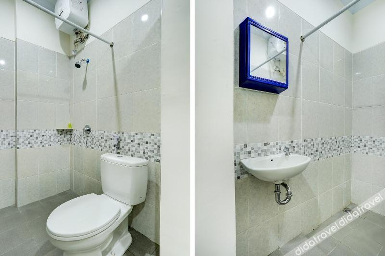 Bathroom, Hotel O March 67 Stay, Denpasar