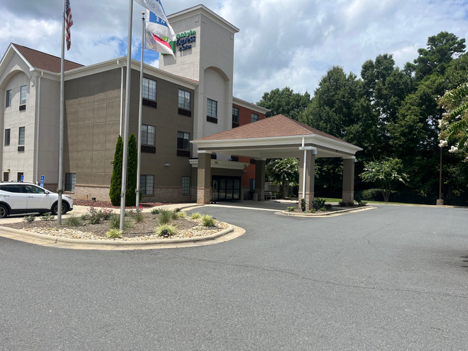 Exterior & Views 1, Holiday Inn Express & Suites ALBEMARLE by IHG, Stanly