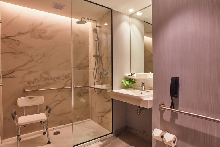 Bathroom 9