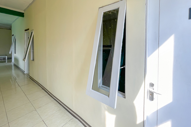 Others 4, Alza 2 Cianjur Mitra RedDoorz, Cianjur