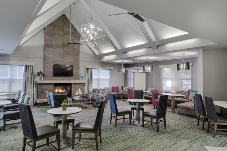 Food & Drinks 5, Residence Inn By Marriott Portsmouth, Rockingham