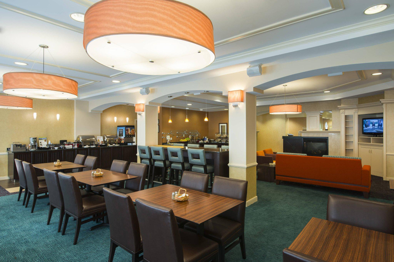 Food & Drinks, Residence Inn by Marriott Boston Framingham, Middlesex