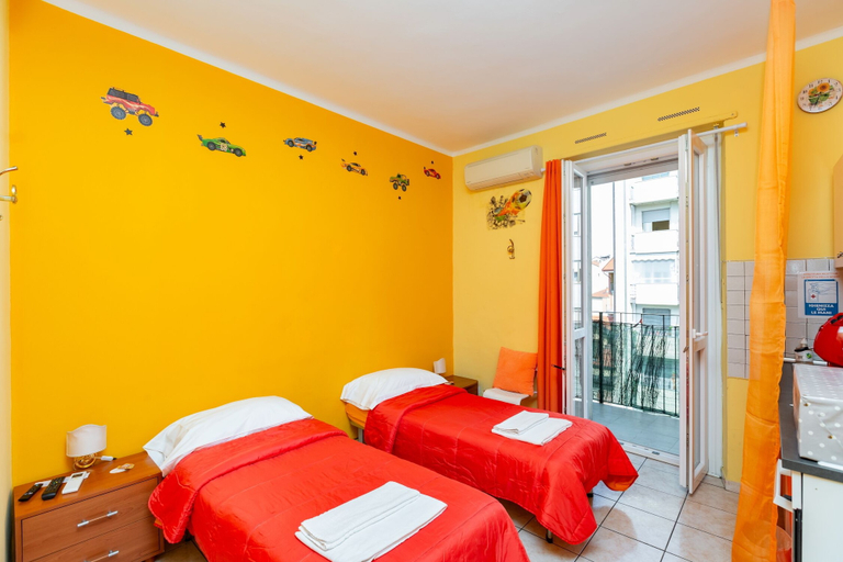 Bedroom 3, Grotta dello Sport, Torino