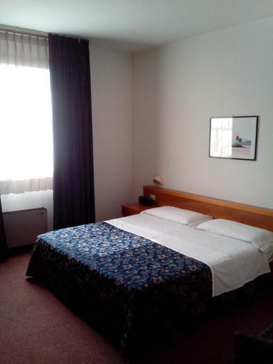 Bedroom 2, Hotel Niki, Lodi
