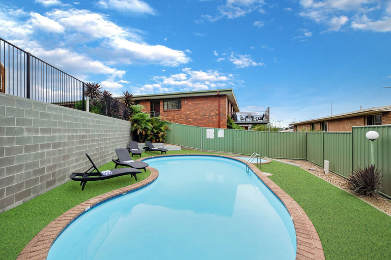 Sport & Beauty 5, Sapphire Waters Motor Inn, Bega Valley