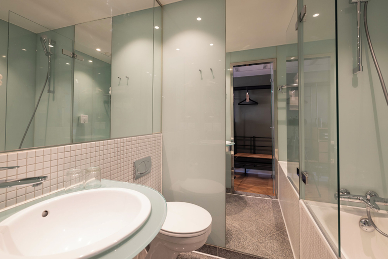 Bathroom 4, Imperial Hotel, Copenhagen