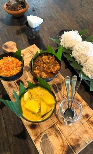 Food & Drinks 5, Free House Bentota, Bentota