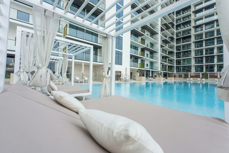 Sport & Beauty 5, Czechin - Modern 1BHK Binghatti Amber, Dubai