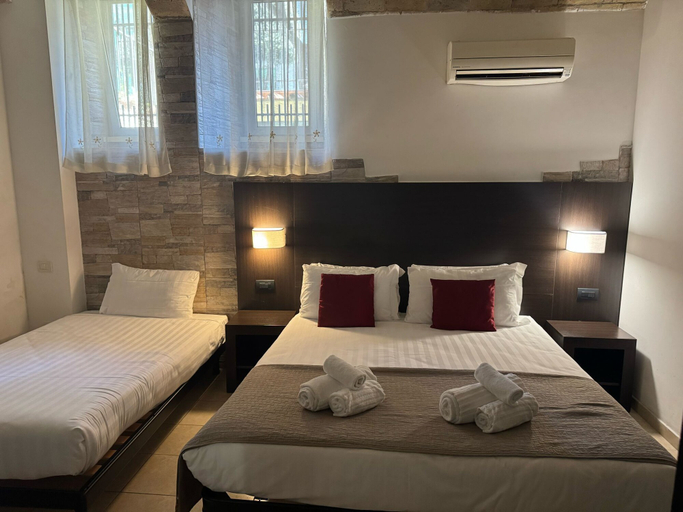 Bedroom 4, Saint Peter Loft, Rome