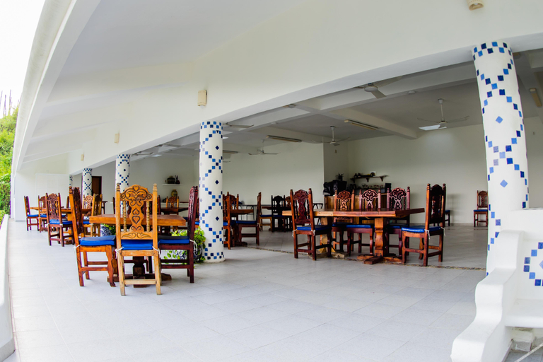 Food & Drinks 5, Villas Coral Huatulco, Dist. Pochutla