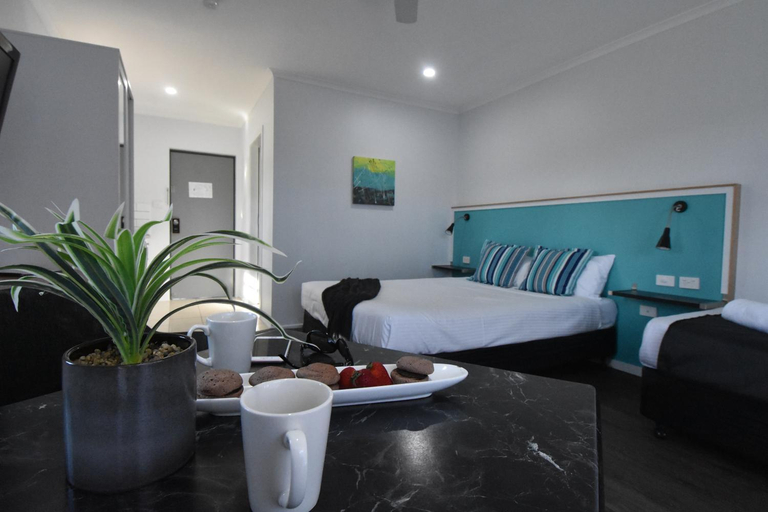 Bedroom 12
