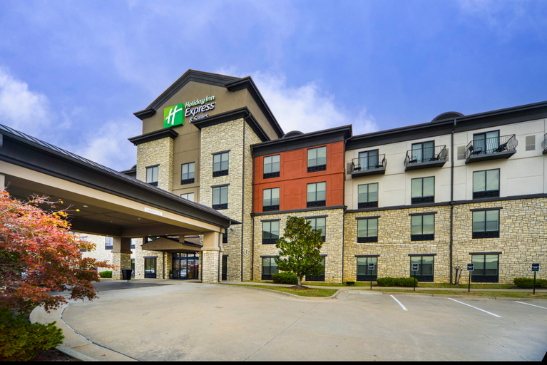 Exterior & Views, Holiday Inn Express & Suites CONWAY by IHG, Faulkner