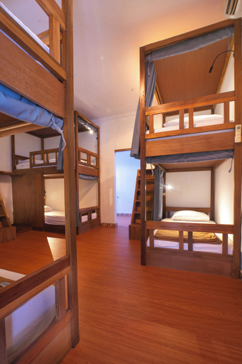 Others 5, Simpang Inn Hostel, Klungkung
