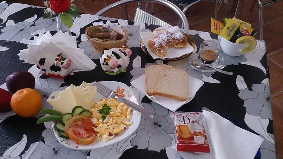 Food & Drinks 5, Il Mirto e la Rosa, Syracuse