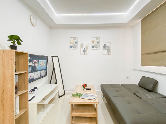 Others 2, Neat Style 2BR Apartment Meikarta By Travelio, Cikarang