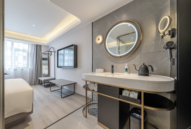 Bathroom 3, Meilihau Hotel (Lanzhou Wanda Plaza Provincial Library), Lanzhou