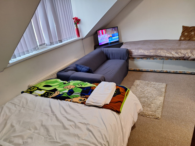 Others 4, WoodHus Executive Double Room 6, Stoke-on-Trent
