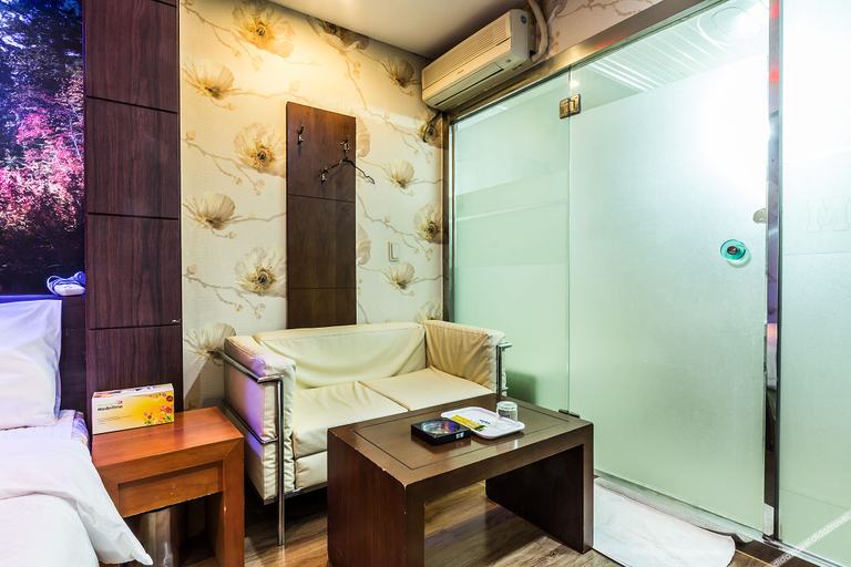 Bedroom 4, Chuncheon VIP, Chuncheon