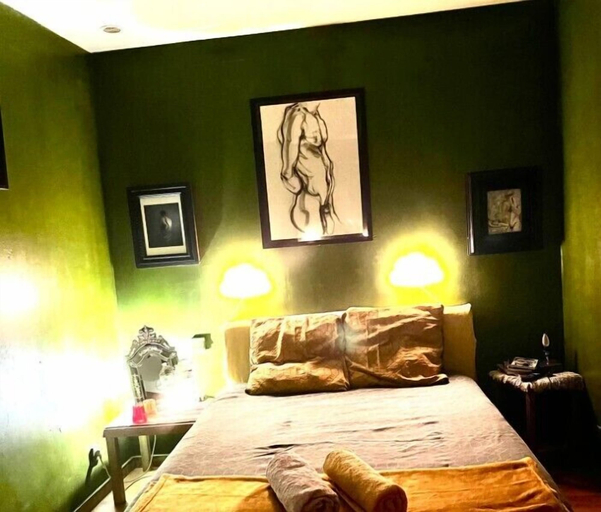 Bedroom 4, Manoir De La Barre, Orne