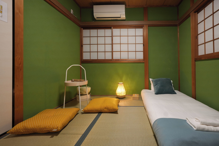 Bedroom 3, Otabiya Noda, Osaka