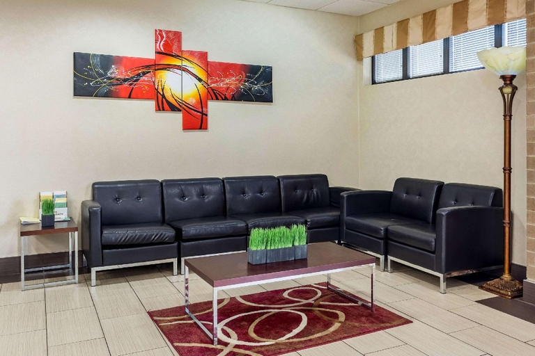 Public Area 2, Quality Inn Tupelo Central, Lee