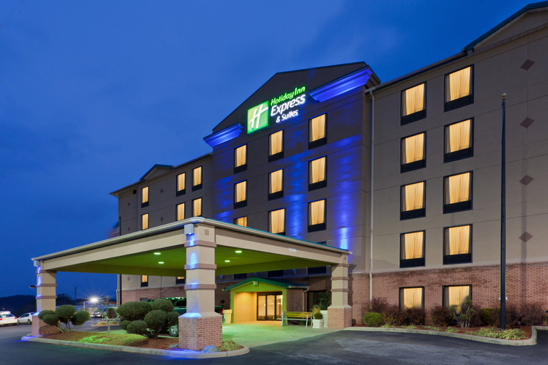 Exterior & Views 2, Holiday Inn Express & Suites CHARLESTON-SOUTHRIDGE by IHG, Kanawha