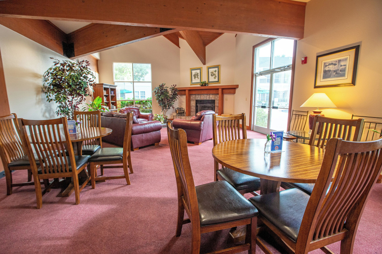 Food & Drinks, Palace View Resort by Spinnaker Resorts, Taney