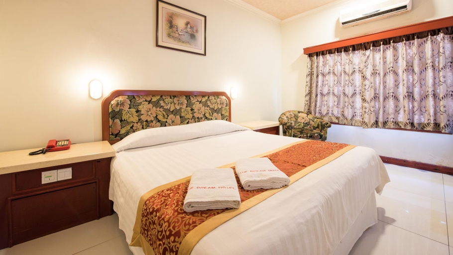 Bedroom 4, The Dream Hotel, Tawau