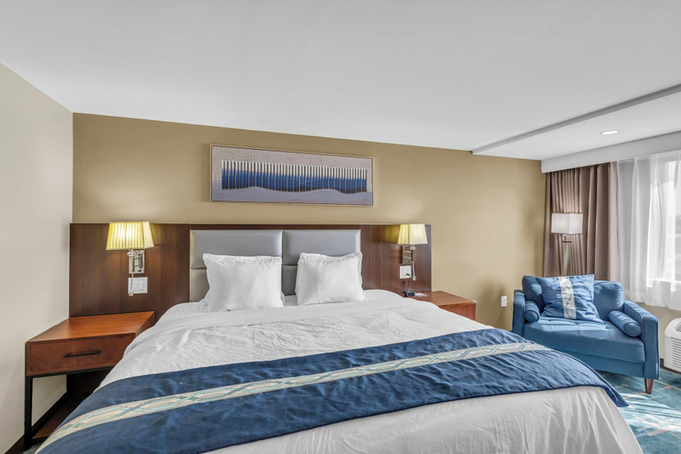 Bedroom 3, KC Inn, Kansas City