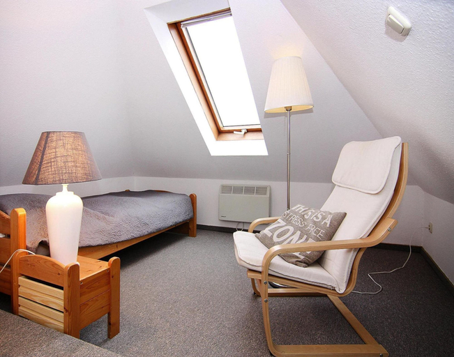 Room 2, Wohnung in Wenkendorf mit Garten, Ostholstein