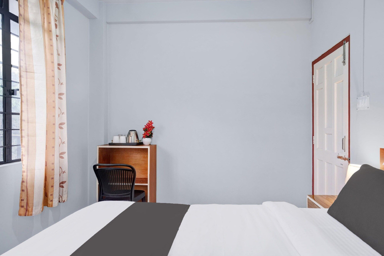 Room 4, Hotel O Lapalang Shillong, East Khasi Hills