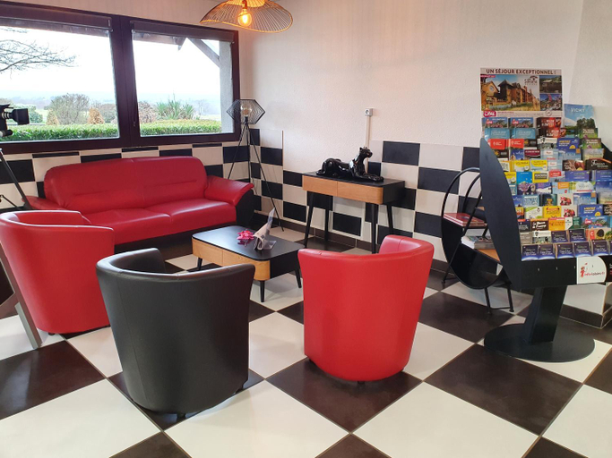 Public Area 2, KYRIAD MONTLUCON - Saint Victor, Allier