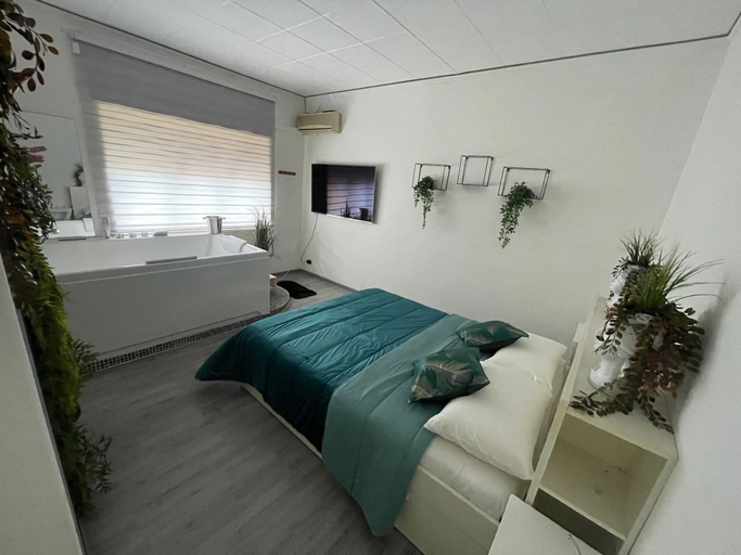 Bedroom 3, Le Suite Del Lungomare Catania, Catania