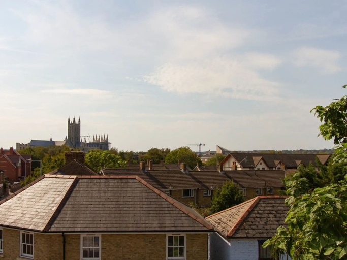 Others 3, Alma Court - Campus Accommodation, Kent