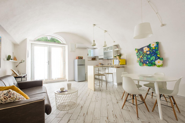 Others 5, Marina Suite by Wonderful Italy, Palermo
