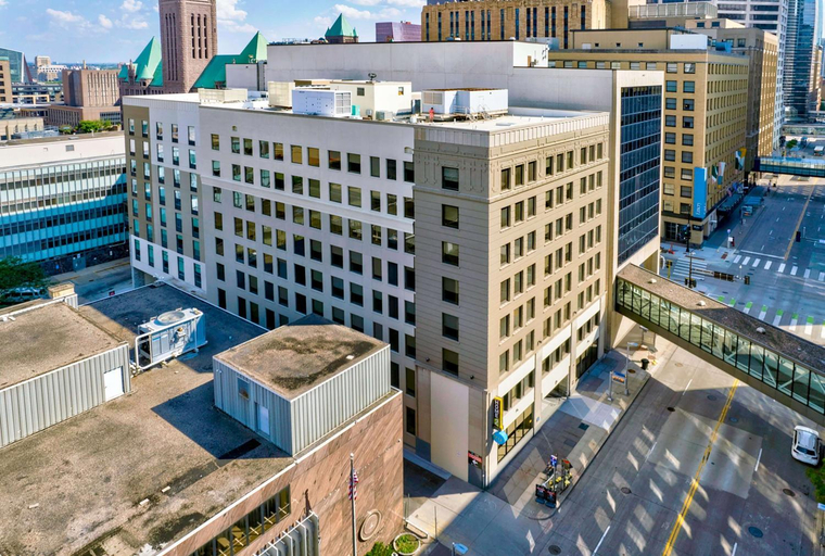 Exterior & Views 2, Tru By Hilton Minneapolis Downtown, Hennepin