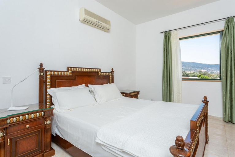Room 2, Androula Villas Collection