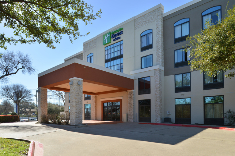 Exterior & Views 2, Holiday Inn Express & Suites AUSTIN NORTH CENTRAL by IHG, Travis