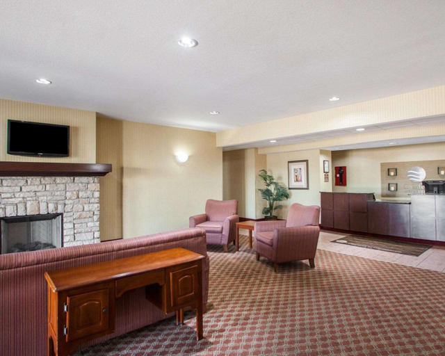Public Area 2, Comfort Inn & Suites Harrisonville, Kansas City