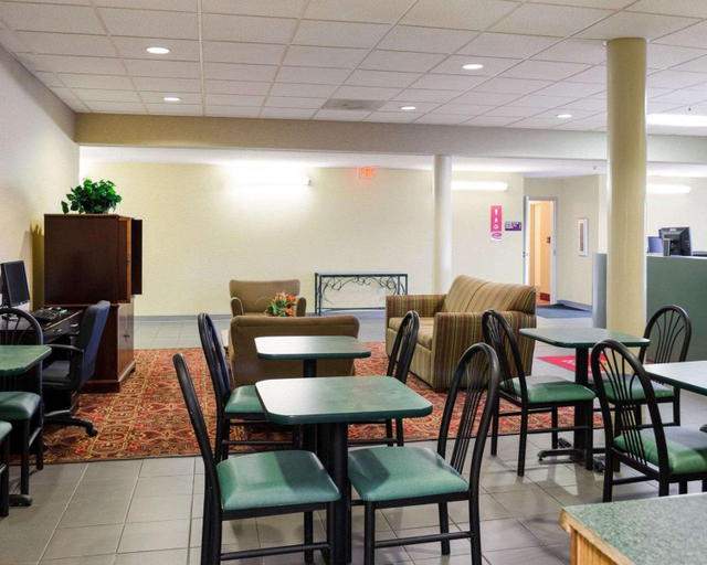 Food & Drinks 5, Econo Lodge Yazoo City, Yazoo