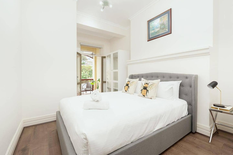 Bedroom, STUNNING SYDNEY HOME 6, Sydney