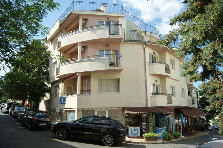 Exterior view, Alatoni Beach Hotel, Sozopol