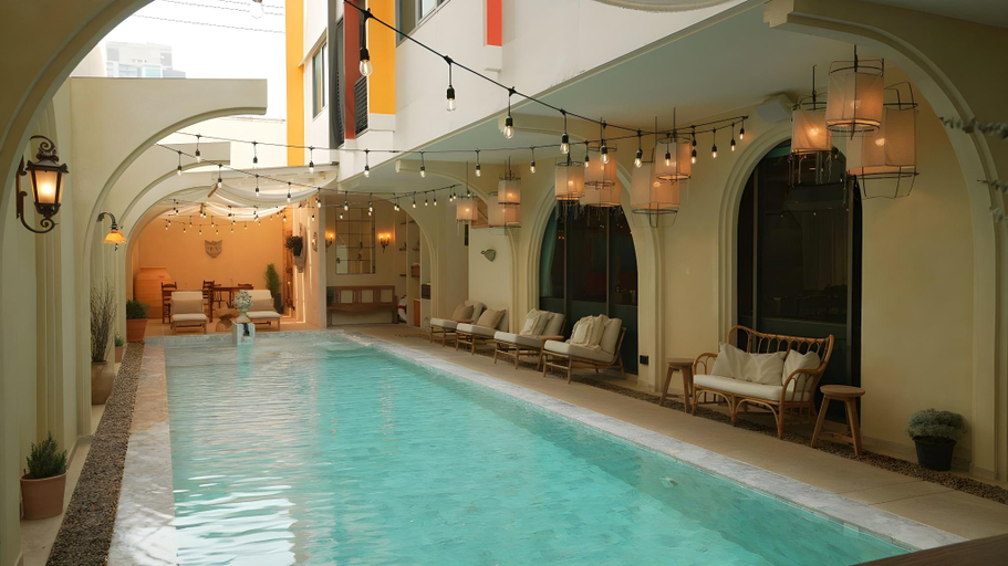 Sport & Beauty 2, Bizotel Premier Hotel & Residence, Ratchathewi