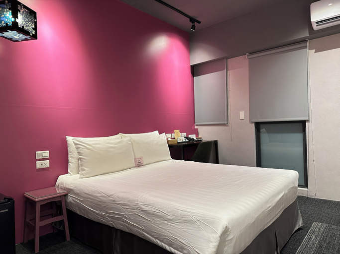 Bedroom 11
