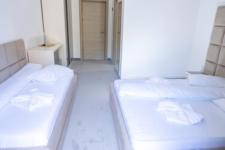 3, Vila Roxana Eforie Nord, Tuzla