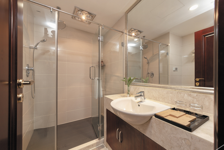 Bathroom 3, Memory Hotel, Hangzhou