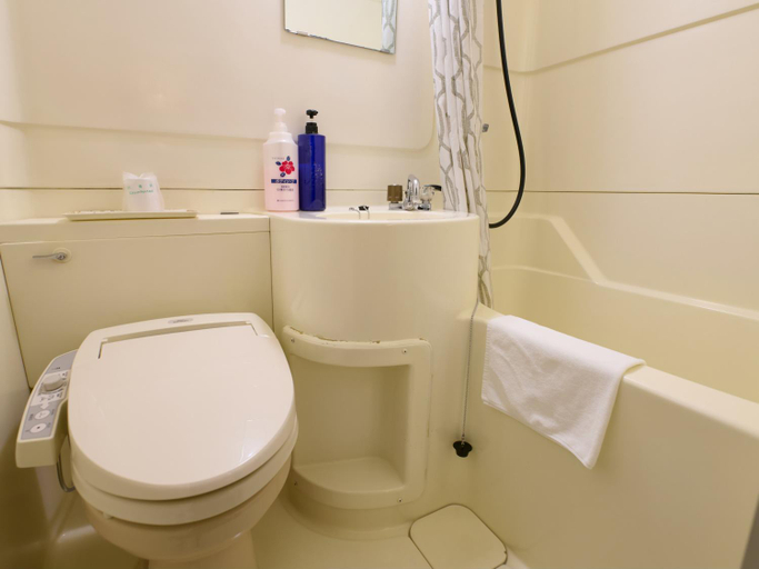 Bathroom 4, Seishokan, Shizuoka