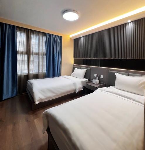 Bedroom 4, Hennessy Hotel, Hong Kong Island