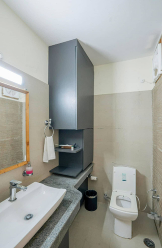 Bathroom 3, Hotel Devlok Himachal Swarg By Beas - Your Gateway to Heaven, Kullu
