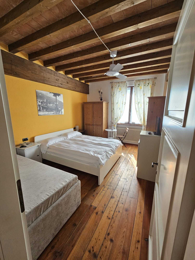Bedroom 2, Agriturismo Ca' del Lago, Como